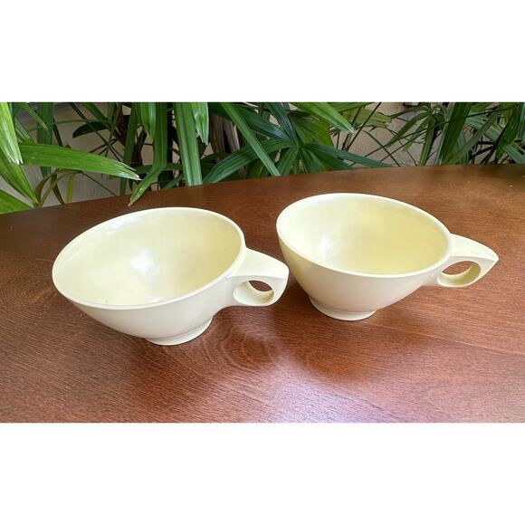 Vintage Boontonware Yellow Coffee Cups Melmac - Picture 3 of 13